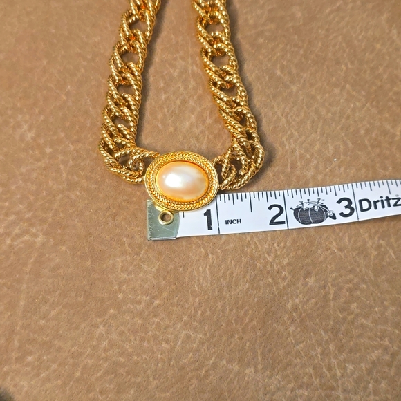 Monet Necklace - Picture 7 of 8